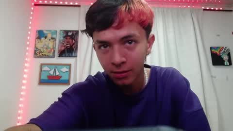 Snapshot of justine_ad chatting on 12/05/24, 04:09 Justine online show from 12/05/24, 04:09