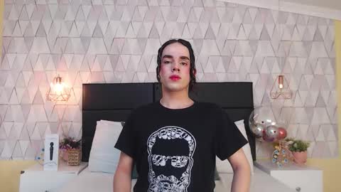 Justine online show from 09/23/25, 04:04