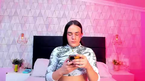 Snapshot of justineperry chatting on 05/24/26, 03:55 Justine online show from 05/24/26, 03:55