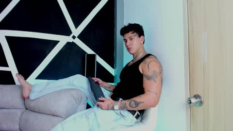 Snapshot of justinfuller_31 chatting on 11/01/25, 07:38 justinfuller_31 online show from 11/01/25, 07:38