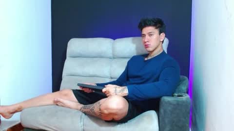 justinfuller_31 online show from 02/02/26, 06:39