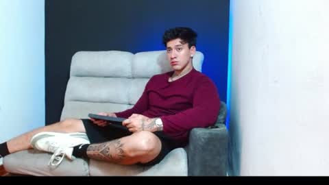 justinfuller_31 online show from 06/23/26, 03:37