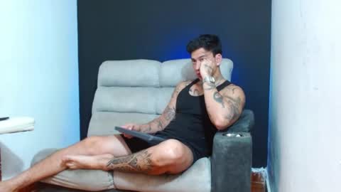justinfuller_31 online show from 07/04/26, 11:11