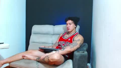 justinfuller_31 online show from 07/25/26, 01:41