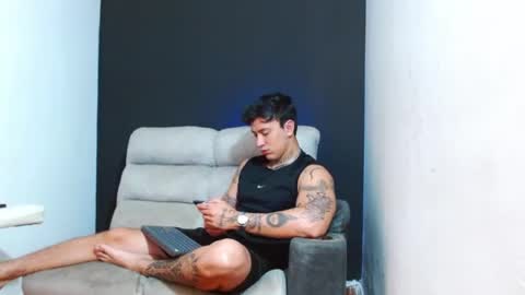 justinfuller_31 online show from 08/02/26, 04:16