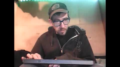 Snapshot of justinjerksit chatting on 12/07/24, 12:02 justinjerksit online show from 12/07/24, 12:02