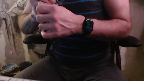 Snapshot of justinmoore1987 chatting on 01/08/25, 01:31 justinmoore1987 online show from 01/08/25, 01:31