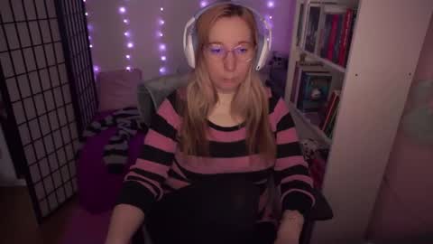 Kerry online show from 09/18/25, 08:16