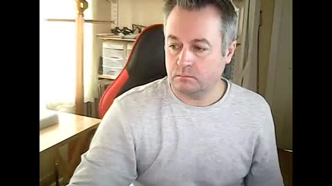 Snapshot of justmav chatting on 01/12/26, 11:04 justmav online show from 01/12/26, 11:04