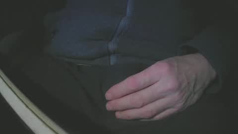 Snapshot of justme39057 chatting on 01/02/25, 04:46 Justme39057 online show from 01/02/25, 04:46