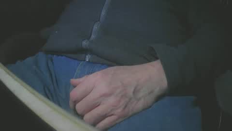 Snapshot of justme39057 chatting on 02/02/25, 06:42 Justme39057 online show from 02/02/25, 06:42