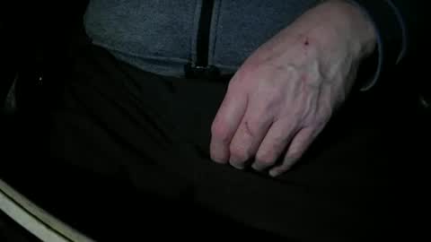 Snapshot of justme39057 chatting on 10/26/25, 05:08 Justme39057 online show from 10/26/25, 05:08