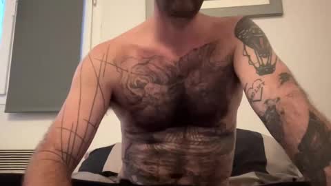 justmeandyou00 online show from 03/04/25, 05:13