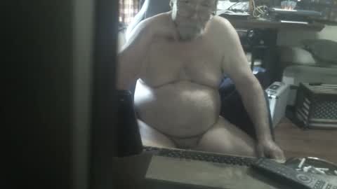 Snapshot of justmeohio chatting on 05/05/26, 01:30 justmeohio online show from 05/05/26, 01:30