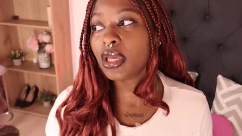 Nala online show from 11/03/25, 02:40