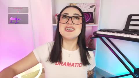 Emy online show from 01/06/26, 12:03