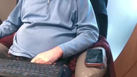 Snapshot of justpleased2behere chatting on 04/12/26, 02:00 here to Have Fun online show from 04/12/26, 02:00