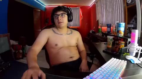 Snapshot of justsky117 chatting on 12/20/24, 05:08 justsky117 online show from 12/20/24, 05:08