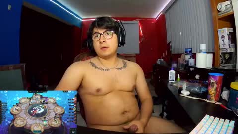 Snapshot of justsky117 chatting on 12/31/24, 03:23 justsky117 online show from 12/31/24, 03:23