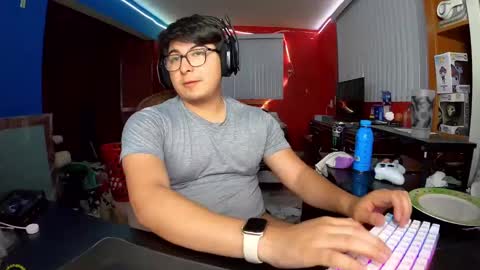 Snapshot of justsky117 chatting on 02/28/25, 11:01 justsky117 online show from 02/28/25, 11:01