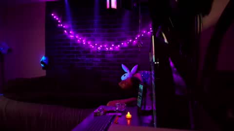 Snapshot of justwannalookgood4ya chatting on 12/02/24, 05:15 Eetantungfuk Mias online show from 12/02/24, 05:15