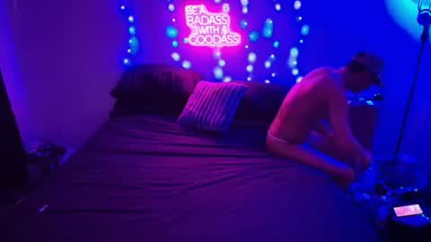 Snapshot of justwannalookgood4ya chatting on 01/18/25, 04:10 Eetantungfuk Mias online show from 01/18/25, 04:10