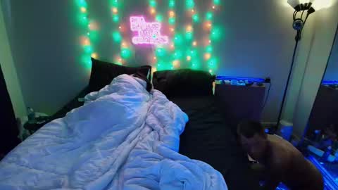 Snapshot of justwannalookgood4ya chatting on 01/20/25, 01:42 Eetantungfuk Mias online show from 01/20/25, 01:42