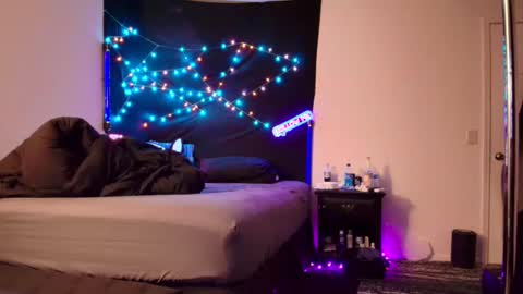 Snapshot of justwannalookgood4ya chatting on 02/06/25, 11:58 Eetantungfuk Mias online show from 02/06/25, 11:58