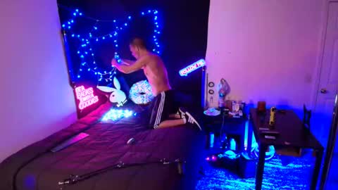 Snapshot of justwannalookgood4ya chatting on 02/12/25, 08:40 Eetantungfuk Mias online show from 02/12/25, 08:40