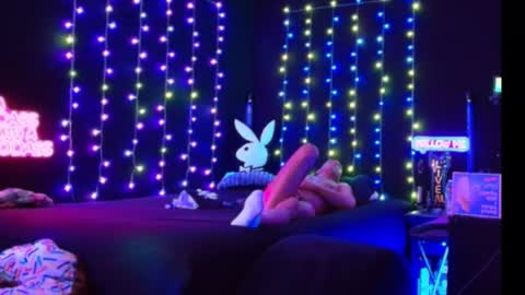 Snapshot of justwannalookgood4ya chatting on 03/11/25, 07:36 Eetantungfuk Mias online show from 03/11/25, 07:36