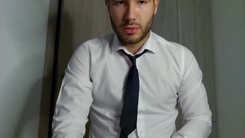 Justin online show from 01/12/25, 12:18