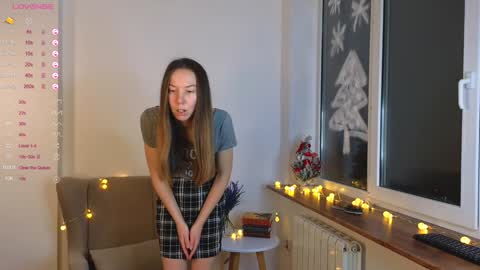 Juja and Kira online show from 12/29/24, 02:31