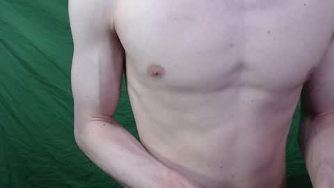 JWIlly2700 online show from 04/25/26, 05:21