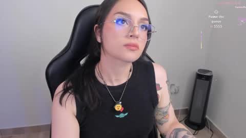 Snapshot of jxssicax chatting on 05/10/26, 01:11 jxssicax online show from 05/10/26, 01:11