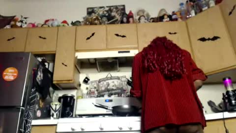 Aki Kim online show from 07/12/26, 12:45