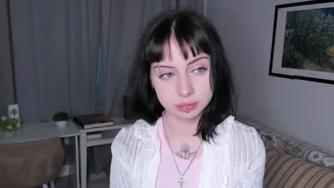 Annie online show from 05/14/26, 05:20