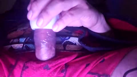 Snapshot of k3y123 chatting on 02/15/25, 12:33 k3y123 online show from 02/15/25, 12:33