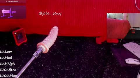 Snapshot of k4rolin chatting on 01/19/25, 12:06 Karolin online show from 01/19/25, 12:06