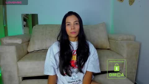 Snapshot of k4ymull3r_ chatting on 11/14/25, 02:10 Kayli online show from 11/14/25, 02:10