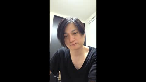 KI e697a5e69cac online show from 04/22/26, 01:34