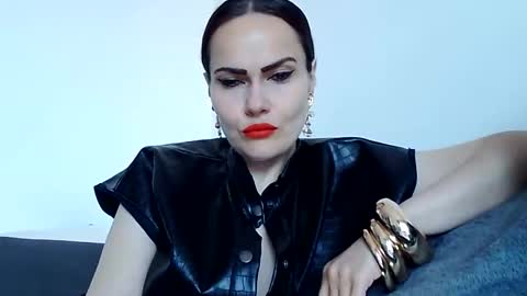 k_queen36 online show from 05/27/26, 10:01
