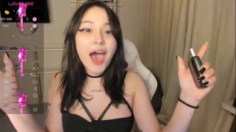 Kaoru online show from 10/25/25, 11:51