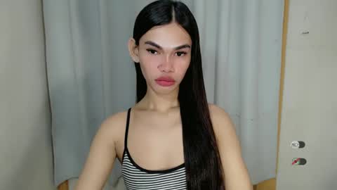 Snapshot of kaamy_dake chatting on 01/27/25, 11:00 KAAMY online show from 01/27/25, 11:00