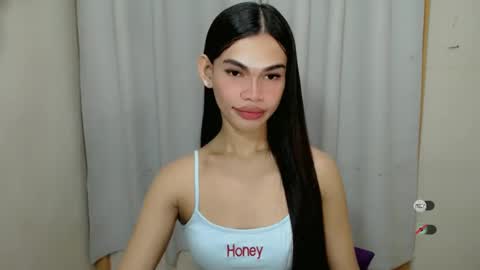 Snapshot of kaamy_dake chatting on 01/31/25, 01:23 KAAMY online show from 01/31/25, 01:23