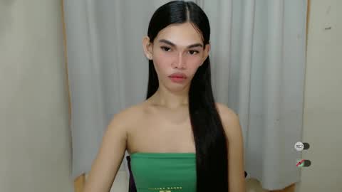 Snapshot of kaamy_dake chatting on 02/04/25, 06:17 KAAMY online show from 02/04/25, 06:17