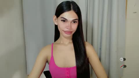 Snapshot of kaamy_dake chatting on 02/18/25, 06:37 KAAMY online show from 02/18/25, 06:37