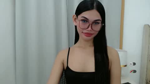 Snapshot of kaamy_dake chatting on 10/03/25, 03:53 KAAMY online show from 10/03/25, 03:53