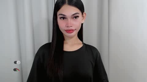 Snapshot of kaamy_dake chatting on 10/19/25, 01:45 KAAMY online show from 10/19/25, 01:45