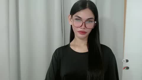 Snapshot of kaamy_dake chatting on 11/20/25, 05:01 KAAMY online show from 11/20/25, 05:01