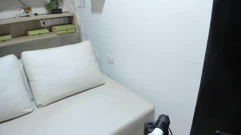 kaate_sweett online show from 04/26/26, 11:52